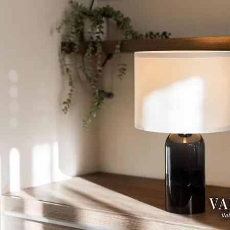 Appartamento Terrazza Centrale-5 Minuti Dal Porto E Stazione- *