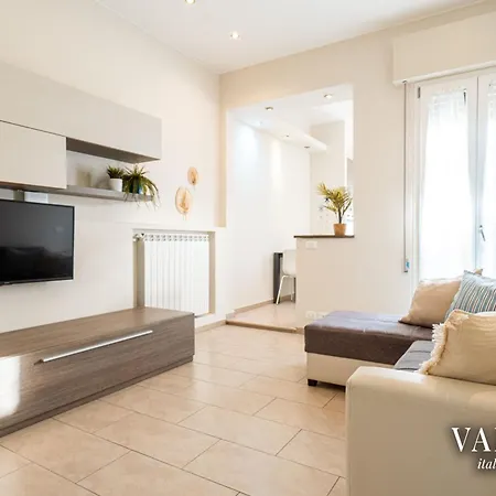 Terrazza Centrale-5 Minuti Dal Porto E Stazione- Viareggio