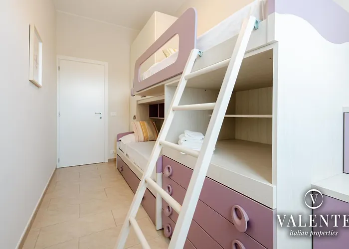 Terrazza Centrale-5 Minuti Dal Porto E Stazione- *