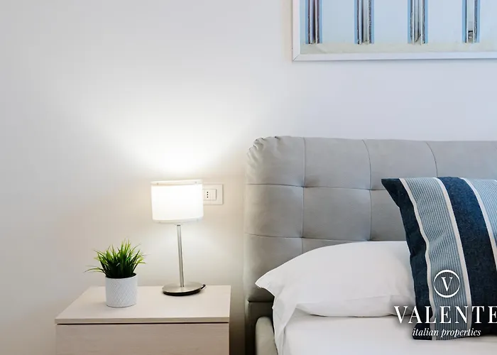 Terrazza Centrale-5 Minuti Dal Porto E Stazione- Appartamento Viareggio