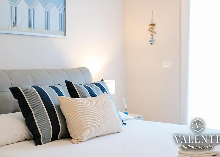 Terrazza Centrale-5 Minuti Dal Porto E Stazione- *