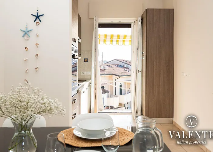 Appartamento Terrazza Centrale-5 Minuti Dal Porto E Stazione- Viareggio