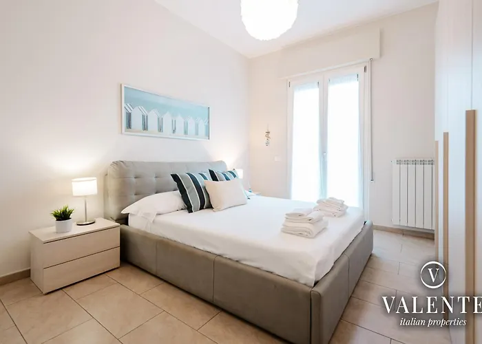 Apartment Terrazza Centrale-5 Minuti Dal Porto E Stazione-