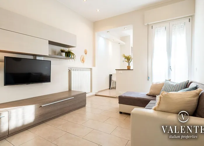 Terrazza Centrale-5 Minuti Dal Porto E Stazione- فياريجيو