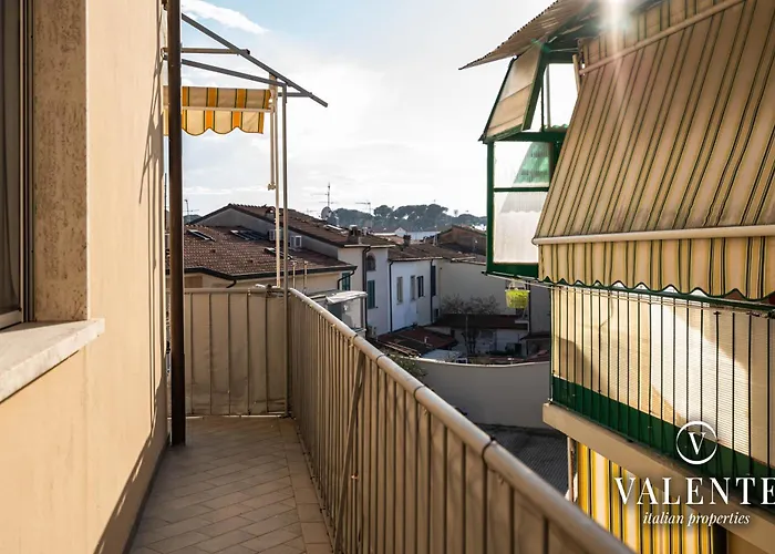 Apartment Terrazza Centrale-5 Minuti Dal Porto E Stazione- Viareggio