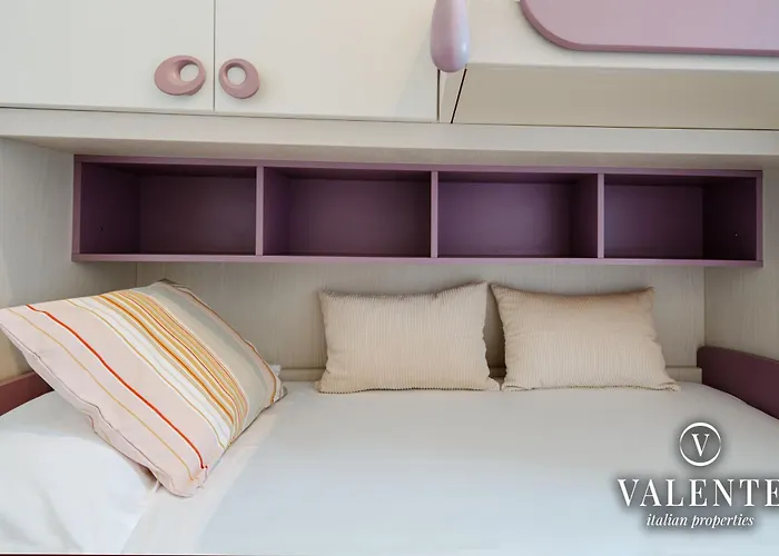 Terrazza Centrale-5 Minuti Dal Porto E Stazione- Appartamento Viareggio