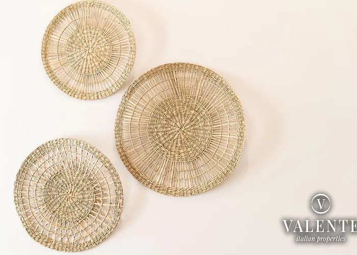 Terrazza Centrale-5 Minuti Dal Porto E Stazione- Apartment