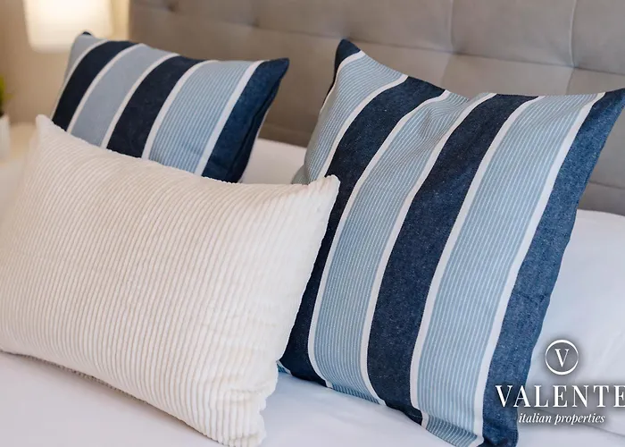 Terrazza Centrale-5 Minuti Dal Porto E Stazione-