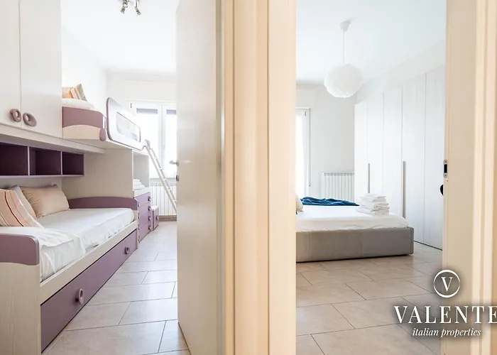 Terrazza Centrale-5 Minuti Dal Porto E Stazione- * 维亚雷焦